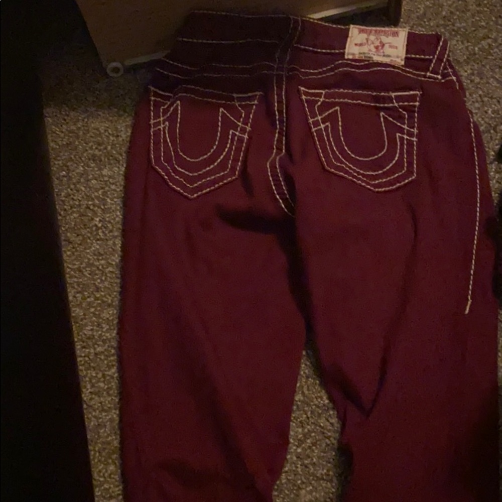I’m selling true religion jeans